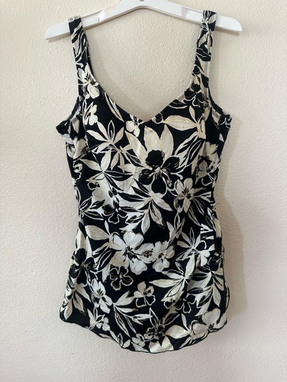 Black & Cream Floral V-Neck Camisole Tank